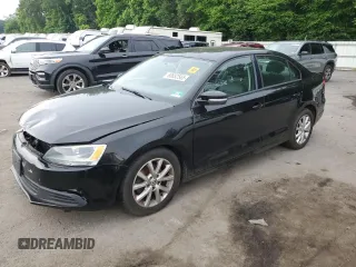 2012 Volkswagen Jetta SE with VIN 3VWDP7AJ0CM304070, listed as a Copart auction lot 60652565 with Not provided miles and Salvage title. Bid and sale history available at DreamBid. Image 1.