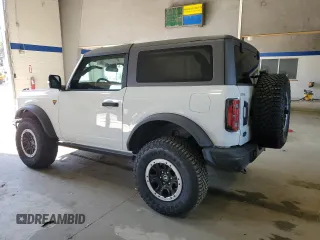 2022 Ford Bronco with VIN 1FMDE5CP9NLA89027, listed as a Copart auction lot 78352424 with 5,013 mi miles and Salvage title. Bid and sale history available at DreamBid. Image 2.