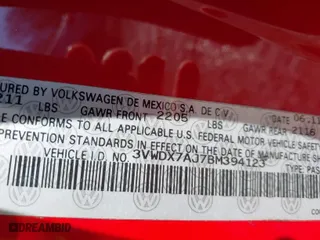 2011 Volkswagen Jetta Sedan SE w/Convenience with VIN 3VWDX7AJ7BM394123, listed as a IAAI auction lot 41645831 with 160,430 mi miles. Bid and sale history available at carsss.com. Image 9.