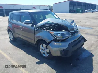 2019 Kia Soul with VIN KNDJN2A20K7694992, listed as a IAAI auction lot 41770801 with 82,546 mi miles. Bid and sale history available at carsss.com. Image 1.
