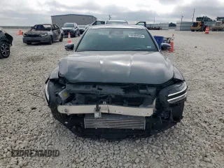 2023 Genesis G70 3.3T with VIN KMTG54TE6PU114300, listed as a Copart auction lot 62484525 with 18,850 mi miles and Salvage title. Bid and sale history available at DreamBid. Image 5.