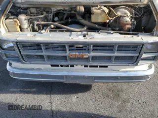 1979 GMC Vandura z VIN TGR2597506100, wystawiony jako Copart lot #51086615 z przebiegiem 25 002 mil mil oraz Tytuł czysty. Historia ofert i sprzedaży dostępna na DreamBid. Obrazek 12.