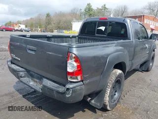 2015 Toyota Tacoma с VIN 5TFUX4EN8FX033949, выставлен на аукционе IAAI как лот 41961912 с пробегом 188 527 миль миль и . История ставок и продаж доступна на DreamBid. Изображение 4.