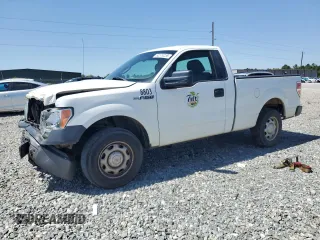 2013 Ford F-150 XL with VIN 1FTMF1CF9DFC58803, listed as a Copart auction lot 52379255 with 76,194 mi miles and Salvage title. Bid and sale history available at DreamBid. Image 1.