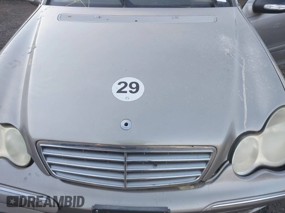 2005 Mercedes-Benz C 240 with VIN WDBRF81J75F701049, listed as a IAAI auction lot 41429071 with Not Provided miles and . Bid and sale history available at DreamBid. Image 10.