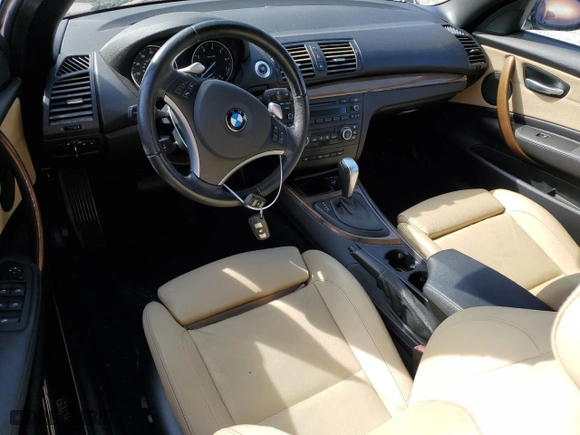2009 BMW 1 Series 128i with VIN WBAUL73549VJ75437, listed as a Copart auction lot 49724985 with 0 mi miles and Salvage Title. Bid and sale history available at carsss.com. Image 8.