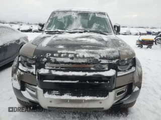 2022 Land Rover Defender z VIN SALEX7RU4N2095571, wystawiony jako Copart lot #85492574 z przebiegiem 12 896 mil mil oraz Szkoda całkowita • Salvage title. Historia ofert i sprzedaży dostępna na DreamBid. Obrazek 5.