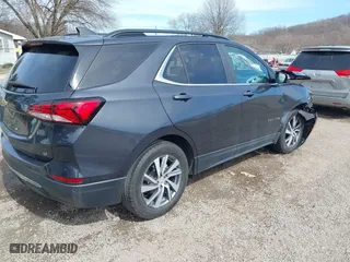 2022 Chevrolet Equinox LT with VIN 2GNAXKEV4N6151932, listed as a IAAI auction lot 41814160 with 20,878 mi miles. Bid and sale history available at carsss.com. Image 4.