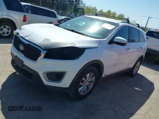 2016 Kia Sorento LX with VIN 5XYPGDA35GG060533, listed as a IAAI auction lot 42033268 with 183,057 mi miles. Bid and sale history available at carsss.com. Image 18.
