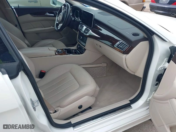 2016 Mercedes-Benz CLS with VIN WDDLJ6FB8GA164130, listed as a IAAI auction lot 41667462 with 48,673 mi miles. Bid and sale history available at carsss.com. Image 5.