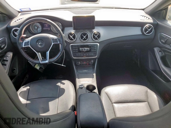 2014 Mercedes-Benz CLA 250 с VIN WDDSJ4EB1EN040403, выставлен на аукционе Copart как лот 61910835 с пробегом 120 532 миль миль и Списание • Salvage title. История ставок и продаж доступна на DreamBid. Изображение 8.