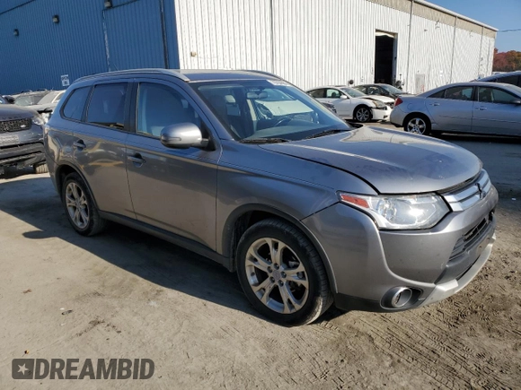 2015 Mitsubishi Outlander SE with VIN JA4AZ3A32FZ007146, listed as a Copart auction lot 76704484 with 159,839 mi miles and Salvage title. Bid and sale history available at DreamBid. Image 4.