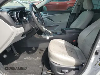 2013 Kia Optima EX z VIN 5XXGN4A72DG191461, wystawiony jako Copart lot #54978215 z przebiegiem Nie podano mil oraz Szkoda całkowita • Salvage title. Historia ofert i sprzedaży dostępna na DreamBid. Obrazek 7.