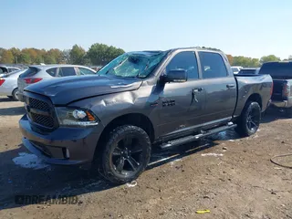 2018 Ram 1500 Sport z VIN 1C6RR7MT1JS228516, wystawiony jako IAAI lot #40611676 z przebiegiem 203 432 mil mil oraz . Historia ofert i sprzedaży dostępna na DreamBid. Obrazek 2.