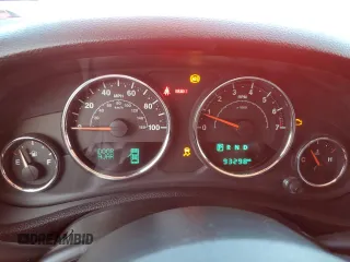 2015 Jeep Wrangler Unlimited Sahara with VIN 1C4BJWEG5FL717175, listed as a Copart auction lot 43212355 with 93,298 mi miles and Clean Title. Bid and sale history available at carsss.com. Image 9.
