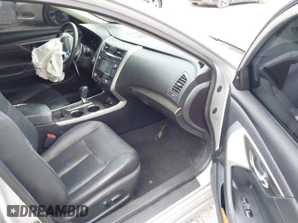 2015 Nissan Altima SL with VIN 1N4BL3AP6FC202593, listed as a IAAI auction lot 40765451 with 179,365 mi miles and . Bid and sale history available at DreamBid. Image 5.