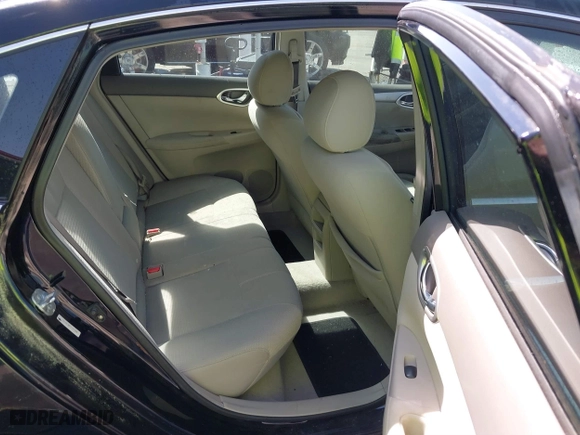2013 Nissan Sentra SV with VIN 3N1AB7AP7DL672894, listed as a IAAI auction lot 41880258 with 154,509 mi miles. Bid and sale history available at carsss.com. Image 8.