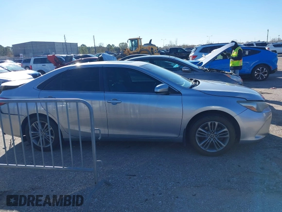 2015 Toyota Camry XLE z VIN 4T1BF1FK5FU891261, wystawiony jako IAAI lot #41262797 z przebiegiem 149 271 mil mil oraz . Historia ofert i sprzedaży dostępna na DreamBid. Obrazek 13.