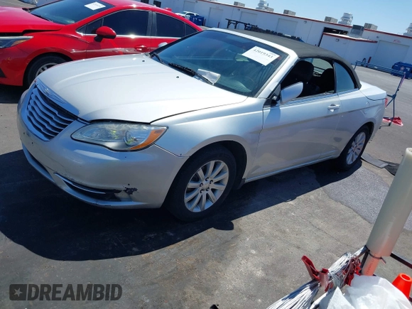 2011 Chrysler 200 Touring with VIN 1C3BC2EB2BN607016, listed as a IAAI auction lot 42019343 with 192,912 mi miles. Bid and sale history available at carsss.com. Image 2.