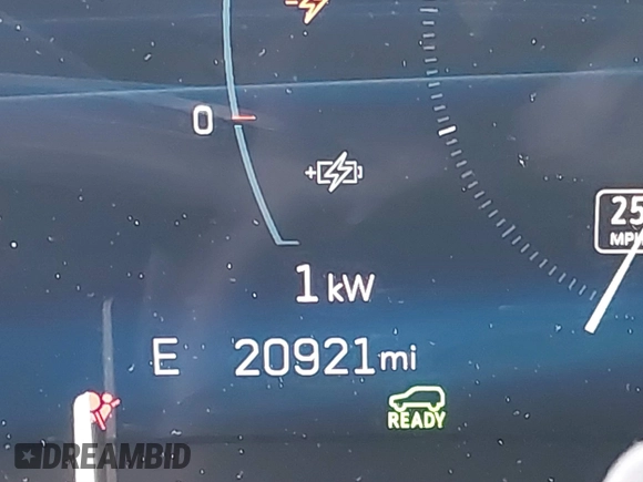 2024 Cadillac LYRIQ Luxury z VIN 1GYKPSRL6RZ120031, wystawiony jako IAAI lot #41579356 z przebiegiem 20 921 mil mil oraz . Historia ofert i sprzedaży dostępna na DreamBid. Obrazek 16.