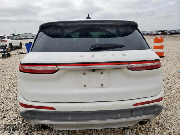 2022 Lincoln Corsair Standard z VIN 5LMCJ1C99NUL22171, wystawiony jako Copart lot #58306465 z przebiegiem 26 442 mil mil oraz Szkoda całkowita • Salvage title. Historia ofert i sprzedaży dostępna na DreamBid. Obrazek 6.