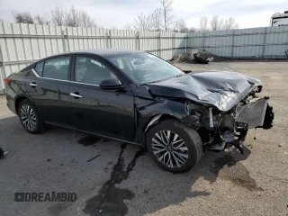 2025 Nissan Altima SV with VIN 1N4BL4DW0SN323160, listed as a Copart auction lot 46409795 with 7,821 mi miles and Salvage Title. Bid and sale history available at DreamBid. Image 4.