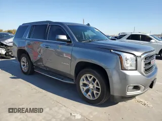 2019 GMC Yukon SLT Standard Edition with VIN 1GKS2DKC3KR134022, listed as a Copart auction lot 83202344 with 201,621 mi miles and Salvage Title. Bid and sale history available at carsss.com. Image 4.