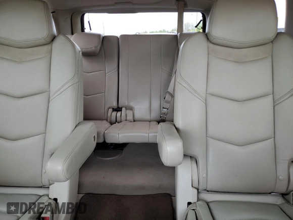 2015 Cadillac Escalade z VIN 1GYS4AKJ1FR100437, wystawiony jako Copart lot #52559965 z przebiegiem 51 627 mil mil oraz Tytuł czysty. Historia ofert i sprzedaży dostępna na DreamBid. Obrazek 10.