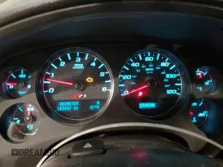 2009 Chevrolet Avalanche 1LT z VIN 3GNEC22J99G179847, wystawiony jako Copart lot #52622615 z przebiegiem 153 437 mil mil oraz Szkoda całkowita • Salvage title. Historia ofert i sprzedaży dostępna na DreamBid. Obrazek 9.