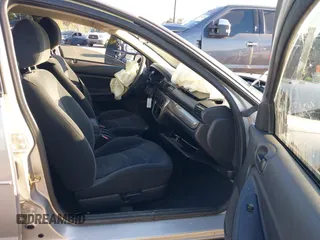 2005 Dodge Stratus SXT z VIN 1B3EL46R65N617926, wystawiony jako IAAI lot #41658286 z przebiegiem 75 030 mil mil oraz . Historia ofert i sprzedaży dostępna na DreamBid. Obrazek 5.