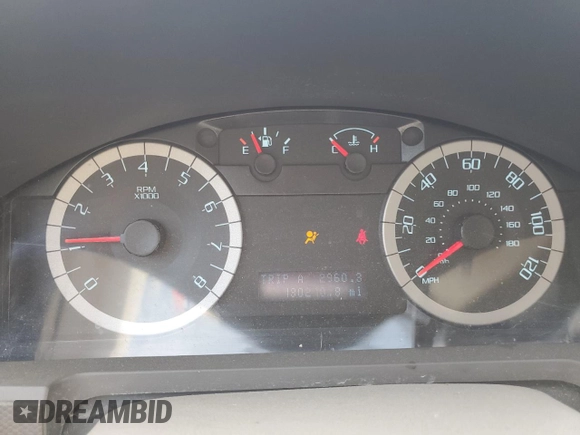 2011 Ford Escape XLS z VIN 1FMCU0C75BKA71501, wystawiony jako Copart lot #62614335 z przebiegiem 130 210 mil mil oraz Szkoda całkowita • Salvage title. Historia ofert i sprzedaży dostępna na DreamBid. Obrazek 9.