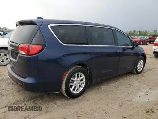 2018 Chrysler Pacifica Touring with VIN 2C4RC1DG4JR252255, listed as a Copart auction lot 51083805 with 119,563 mi miles and Clean title. Bid and sale history available at DreamBid. Image 3.