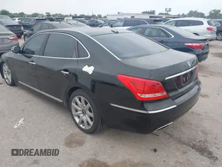 2011 Hyundai Equus Signature z VIN KMHGH4JF1BU038829, wystawiony jako IAAI lot #42308041 z przebiegiem 192 171 mil mil oraz . Historia ofert i sprzedaży dostępna na DreamBid. Obrazek 3.