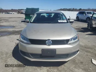 2012 Volkswagen Jetta Sedan SE w/Convenience PZEV with VIN 3VWDP7AJ1CM116528, listed as a Copart auction lot 52164755 with 141,371 mi miles and Clean Title. Bid and sale history available at carsss.com. Image 5.