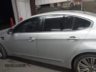 2016 Kia Cadenza Premium with VIN KNALN4D72G5214513, listed as a IAAI auction lot 41879699 with 117,724 mi miles. Bid and sale history available at carsss.com. Image 15.