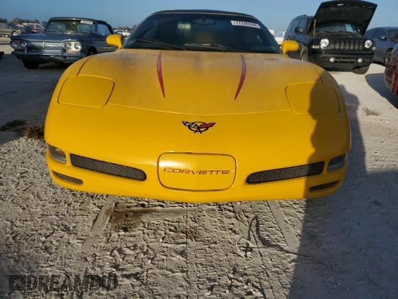 2004 Chevrolet Corvette with VIN 1G1YY32G045126125, listed as a Copart auction lot 77249344 with 12,493 mi miles and Salvage Title. Bid and sale history available at carsss.com. Image 5.