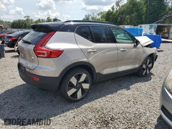 2023 Volvo XC40 Ultimate with VIN YV4ED3UM3P2013538, listed as a Copart auction lot 57995485 with 24,189 mi miles and Salvage title. Bid and sale history available at DreamBid. Image 3.