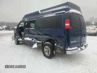 2003 GMC Savana Commercial C6Y with VIN 1GDHG39U131226371, listed as a Copart auction lot 44117455 with 125,671 mi miles and Salvage Title. Bid and sale history available at carsss.com. Image 2.