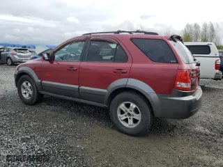 2003 Kia Sorento LX with VIN KNDJC733035032416, listed as a Copart auction lot 52335745 with 167,707 mi miles and Clean Title. Bid and sale history available at carsss.com. Image 2.