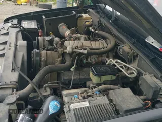 1999 Chevrolet Silverado 3500 с VIN 1GCHK33J3XF016767, выставлен на аукционе IAAI как лот 42542736 с пробегом 151 672 миль миль и . История ставок и продаж доступна на DreamBid. Изображение 19.