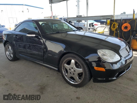 2001 Mercedes-Benz SLK 230 Kompressor с VIN WDBKK49F81F171836, выставлен на аукционе Copart как лот 45550685 с пробегом 114 382 миль миль и Списание • Salvage title. История ставок и продаж доступна на DreamBid. Изображение 4.