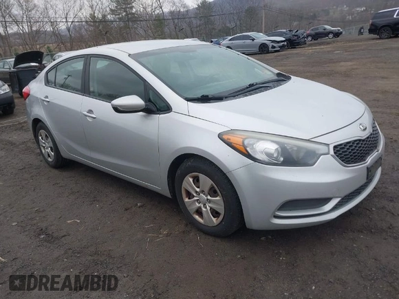 2016 Kia Forte LX with VIN KNAFK4A67G5501704, listed as a IAAI auction lot 42027500 with 269,131 mi miles. Bid and sale history available at carsss.com. Image 1.