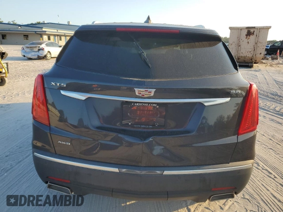2017 Cadillac XT5 Luxury AWD z VIN 1GYKNDRSXHZ267282, wystawiony jako Copart lot #44536615 z przebiegiem Nie podano mil oraz Szkody całkowita. Historia ofert i sprzedaży dostępna na DreamBid. Obrazek 6.