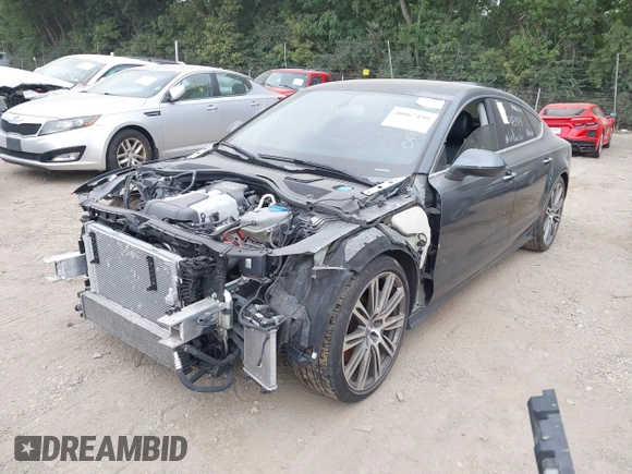 2013 Audi A7 3.0 Prestige with VIN WAU2GAFCXDN048929, listed as a IAAI auction lot 40067199 with 1 mi miles. Bid and sale history available at carsss.com. Image 2.