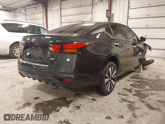 2022 Nissan Altima SV with VIN 1N4BL4DW7NN344091, listed as a IAAI auction lot 41551548 with 61,061 mi miles and . Bid and sale history available at DreamBid. Image 4.