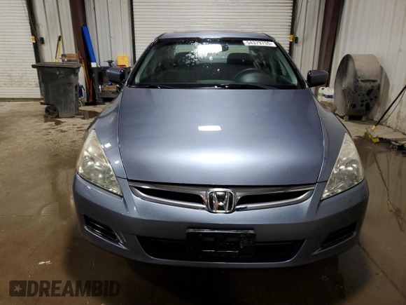 2007 Honda Accord EX с VIN 1HGCM56767A203628, выставлен на аукционе Copart как лот 54379755 с пробегом 106 556 миль миль и Списание • Salvage title. История ставок и продаж доступна на DreamBid. Изображение 5.