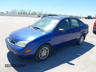 2006 Ford Focus S with VIN 1FAFP34N86W184015, listed as a IAAI auction lot 41832666 with 75,967 mi miles and . Bid and sale history available at carsss.com. Image 2.