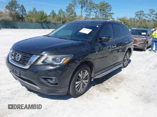 2017 Nissan Pathfinder S z VIN 5N1DR2MN8HC613384, wystawiony jako IAAI lot #41826359 z przebiegiem 138 960 mil mil oraz . Historia ofert i sprzedaży dostępna na DreamBid. Obrazek 17.