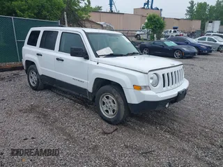 2017 Jeep Patriot Sport z VIN 1C4NJPBA6HD207353, wystawiony jako IAAI lot #42299132 z przebiegiem 147 501 mil mil oraz . Historia ofert i sprzedaży dostępna na DreamBid. Obrazek 1.