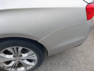 2015 Chevrolet Impala LTZ with VIN 2G1165S33F9159948, listed as a IAAI auction lot 41917373 with 163,288 mi miles. Bid and sale history available at carsss.com. Image 19.